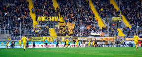 Mundlöcher im Stadion Frankfurt